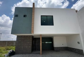 Casa en  Camino Real A San Andres Cholula, Santiago Xicotenco, San Andrés Cholula, Puebla, 72823, Mex