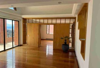 Apartment for rent in Bella Suiza, Bogotá