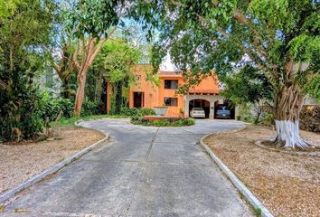Casa en  Club De Golf La Ceiba De Yucatan, Mérida, Yucatán, México