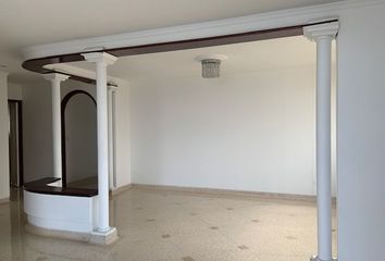 Apartamento en Edificio Atlante, Avenida 3b Este, Los Caobos, Cúcuta, Norte De Santander, Colombia