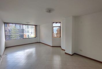 Apartamento en El Poblado, Medellín, Antioquia, Colombia
