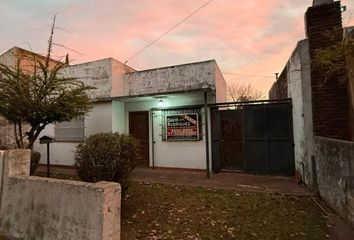 Casa en  Cao, Crescencia Acosta 1263, El Palomar, Provincia De Buenos Aires, Argentina