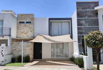 Casa en fraccionamiento en  Boulevard Punta Del Este 188, Residencial Punta Del Este, León, Gto., México