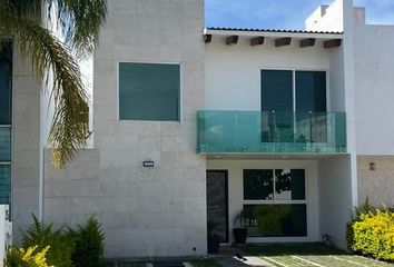 Casa en  Parque Vista Marqués, Lomas De Angelópolis, Ii, San Bernardino Tlaxcalancingo, Puebla, México