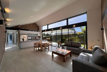 Casa en Envigado, Antioquia, Colombia