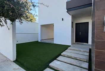 Casa en  Paseo Valle De Cumbres 623, Valle De Cumbres, Mitras Poniente, Nuevo León, México