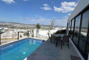 Casa en fraccionamiento en  La Cumbre, Lago Agua Brava, Cumbres Del Lago, Juriquilla, Querétaro, México