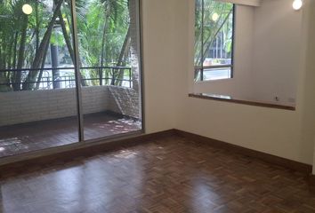 Apartamento en El Poblado, Medellín, Antioquia, Colombia