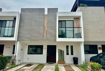 Casa en fraccionamiento en  Parque Ibiza, Boulevard Meseta, Iii, Cascatta Ii, Lomas De Angelópolis, Puebla, México