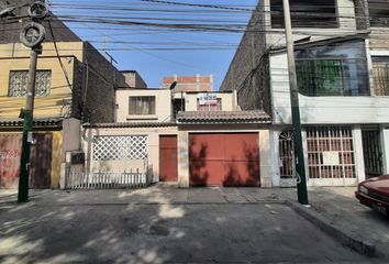 Casa en  Avenida Próceres De La Independencia 562, San Juan De Lurigancho, Perú