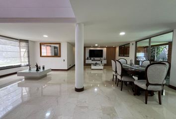 Casa en Envigado, Antioquia, Colombia