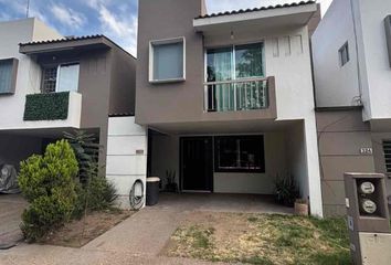 Casa en  Diamante Residencial, Silao-irapuato, Irapuato, Guanajuato, México