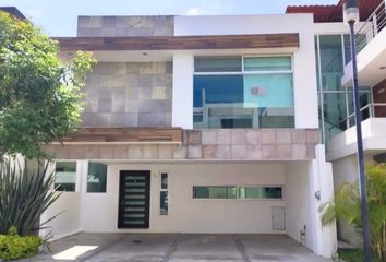 Casa en fraccionamiento en  Parque Campeche, Boulevard Campeche, Lomas De Angelópolis, Puebla De Zaragoza, Puebla, México
