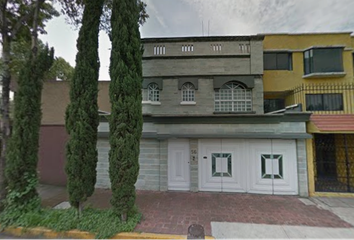 Casa en  Paseo De Los Abetos 56, Paseos De Taxqueña, 04250 Ciudad De México, Cdmx, México