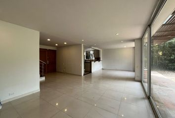 Casa en Envigado, Antioquia, Colombia