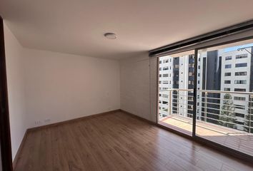 Apartamento en El Poblado, Medellín, Antioquia, Colombia