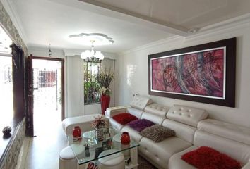 Apartamento en El Caney, Comuna 17, Cali, Valle Del Cauca, Colombia