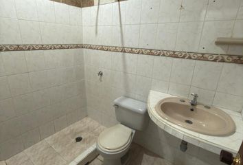 Apartamento en Calle 17a #42b-6, San Judas Tadeo, Cali, Valle Del Cauca, Colombia