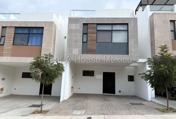 Casa en fraccionamiento en  Condominio Massaro - Privada Volterra, Zibatá, Querétaro, México