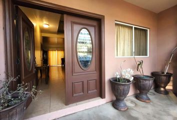 Casa en  Río Uzumacinta, Ensenada, Municipio De Ensenada, Baja California, 22890, México