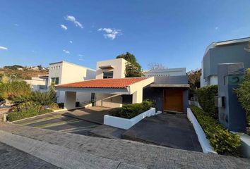 Casa en condominio en  Las Cañadas, Zapopan, Jalisco, México