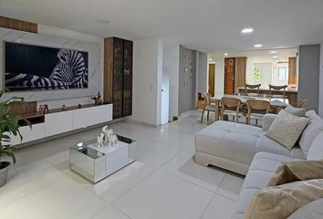Casa en El Diamante Ii, El Poblado, Medellín, Antioquia, Colombia