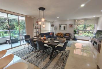 Apartamento en El Poblado, Medellín, Antioquia, Colombia