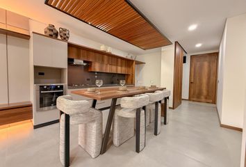 Apartamento en Las Palmas, Envigado, Antioquia, Colombia