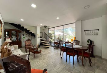 Casa en Envigado, Antioquia, Colombia
