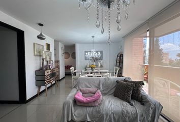 Apartamento en El Poblado, Medellín, Antioquia, Colombia