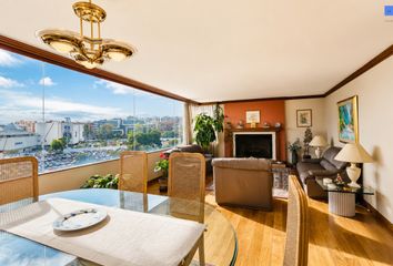 Apartamento en  Santa Barbara Norte, Bogotá