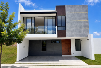 Casa en  Parque Colima, Boulevard De Los Volcanes Sur, Lomas De Angelópolis, Puebla, México