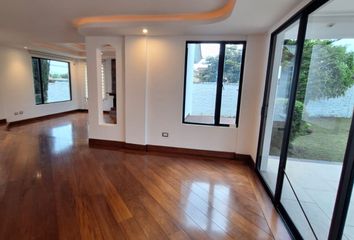 Casa en alquiler en Conocoto