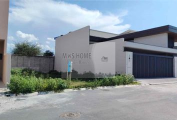 Lote de Terreno en  La Encomienda Ii, Avenida Concordia, Ciudad General Escobedo, Nuevo León, México