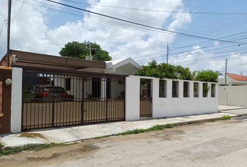 Casa en  Pensiones, Mérida, Yucatán, México