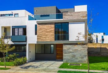 Casa en condominio en  Soare 3 - Coto Altanza, Paseo Solares, Solares Residencial, Zapopan, Jalisco, México