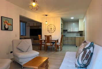 Apartamento en El Poblado, Medellín, Antioquia, Colombia