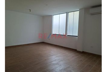 Oficina en  Av Del Aire 1232, Lima, Perú