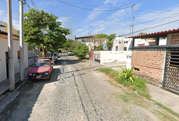 Casa en  Caritina Maldonado, 28983 Cdad. De Villa De Álvarez, Col., México