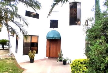 Casa en  Cumbres Bajas De Los Ceibos, 1° Callejon 17, Guayaquil, Ecuador
