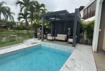 Casa en venta en Samborondón