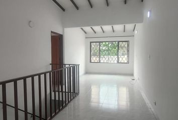 Apartamento en Calle 60 Norte #3bn-109, Urbanización La Flora, Cali, Valle Del Cauca, Colombia