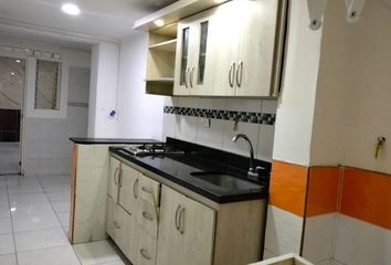 Apartamento en Calle 44, Comuna 11 - Laureles-estadio, Perímetro Urbano Medellín, Medellín, Valle De Aburrá, Antioquia, Rap Del Agua Y La Montaña, 050031, Colombia