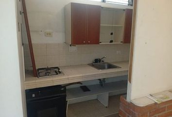Apartamento en Calle 32f, El Nogal - Los Almendros, Comuna 16 - Belén, Perímetro Urbano Medellín, Medellín, Valle De Aburrá, Antioquia, Rap Del Agua Y La Montaña, 050030, Colombia