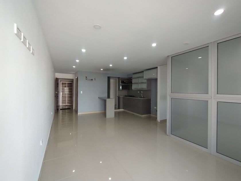 Apartamento en arriendo San Salvador, Localidad Río-mar