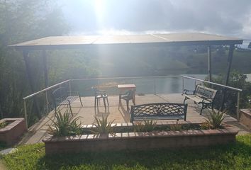 Villa-Quinta en  Vía El Peñol - Guatapé, El Peñol, Oriente, Antioquia, Rap Del Agua Y La Montaña, Colombia