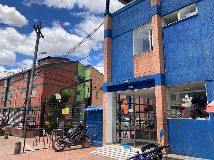Casa en arriendo Calle 14 # 108-48, Fontibón, Bogotá, D.c., Colombia