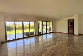 Casa en alquiler en Tumbaco