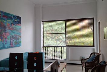 Apartamento en Centenario, Cali