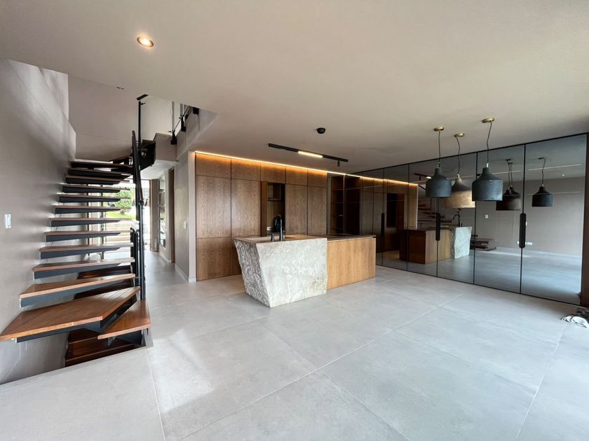 Casa en arriendo Envigado, Antioquia, Colombia